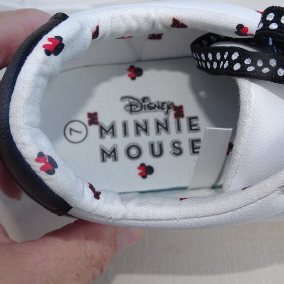 Disney Minnie Mouse Women's Low-top Court Sneakers 7 - Picture 4 of 7
